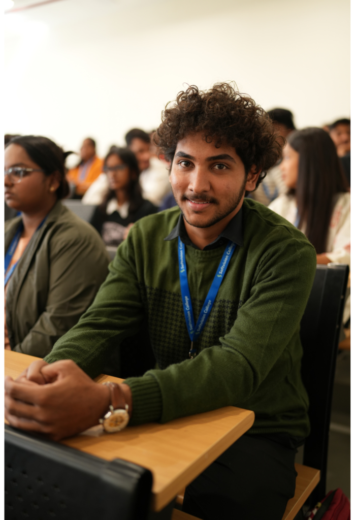 best m.com college in indore